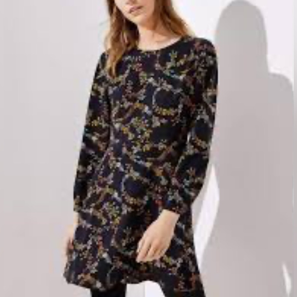 LOFT Flower Garland Flare Shift Dress Size 6 Long Sleeve Zip Short
